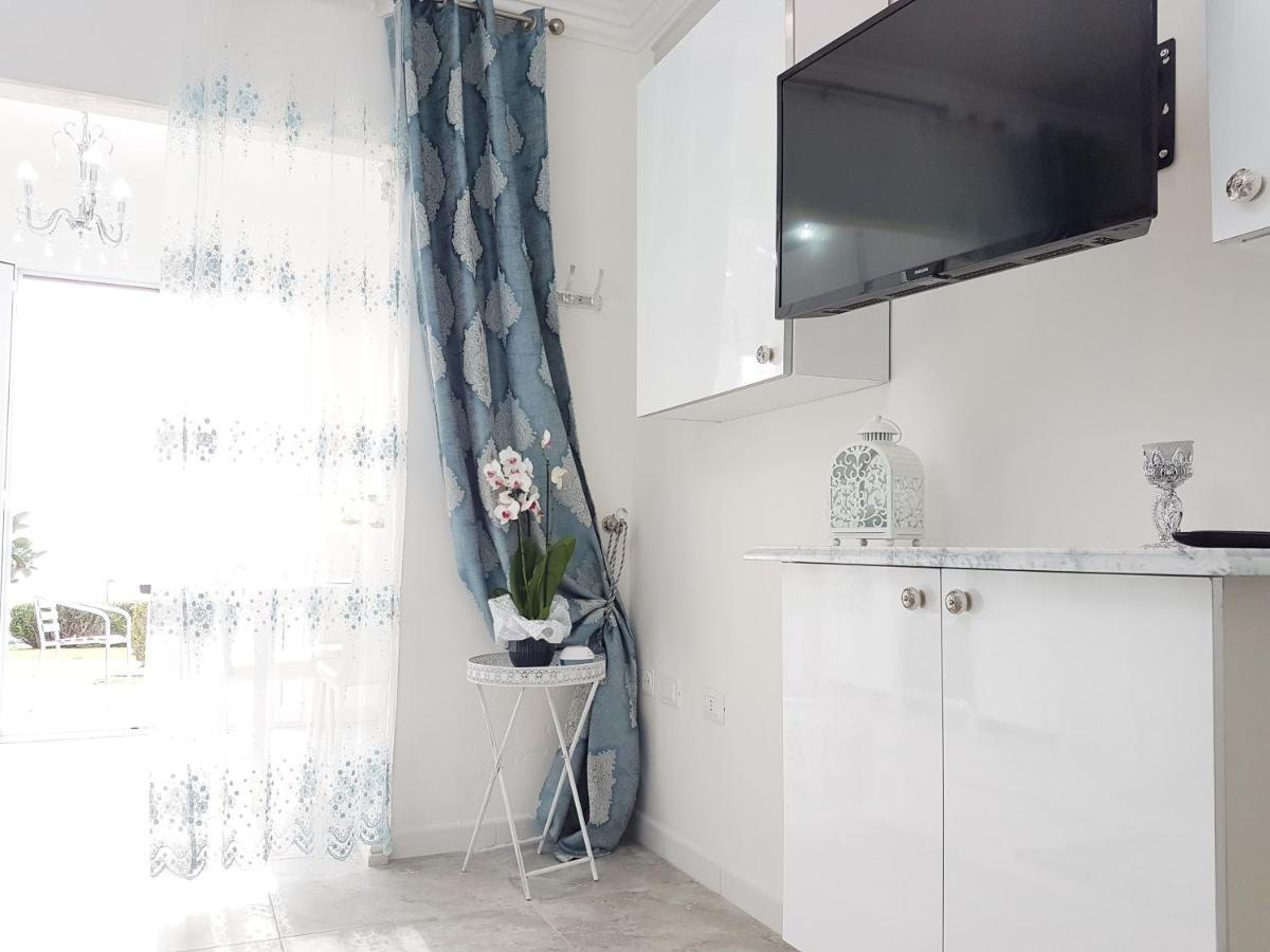 Blue Diamond Apartment Parghelia Exterior photo